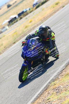 media/Oct-15-2023-TrackXperience (Sun) [[85198ff50b]]/Group 2/session 4 turn 3/